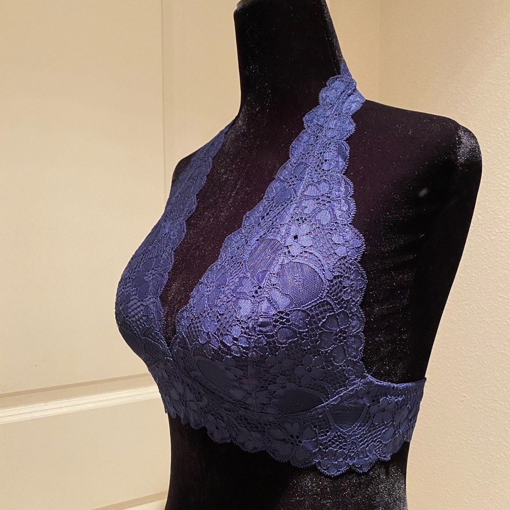 Bralette - Picture 4 of 4